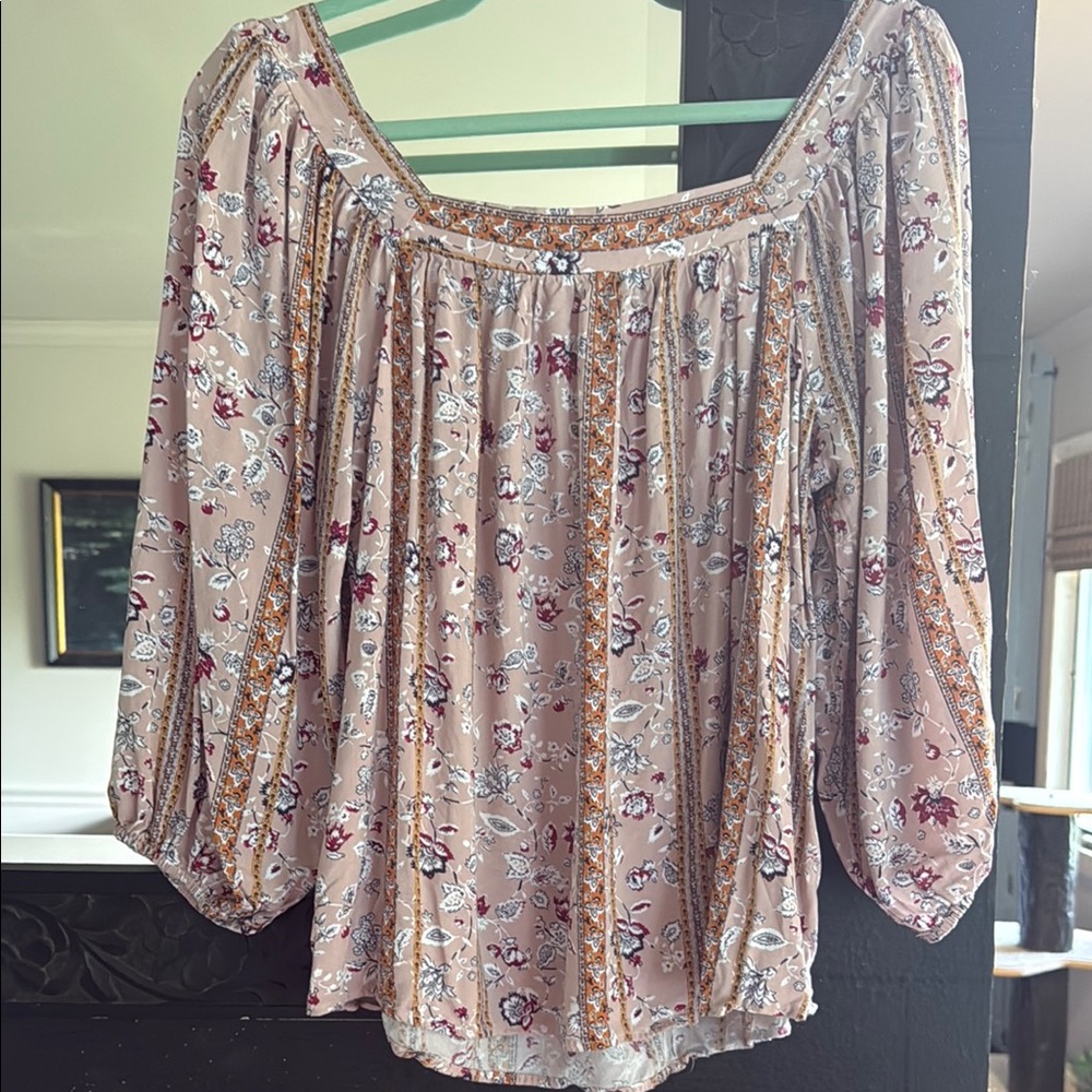 Andree by Unit Floral Blush Women's Top